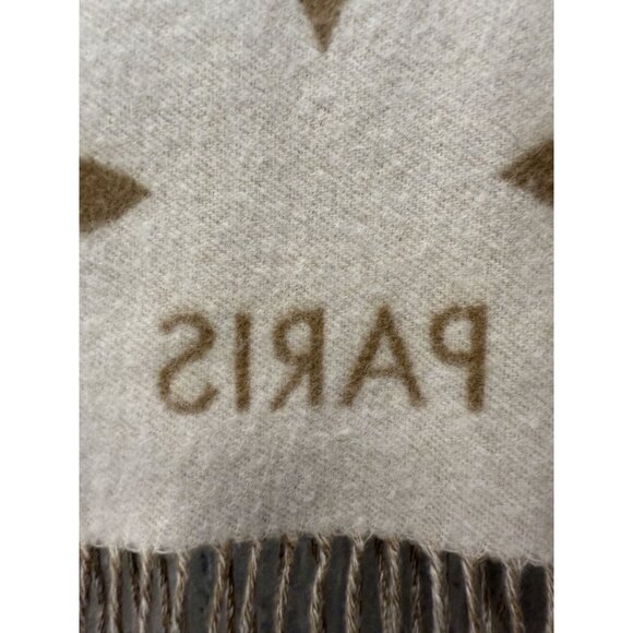 LOUIS VUITTON Monogram Reversible 100% Cashmere Scarf In Cream & Caramel Made In - Picture 8 of 8